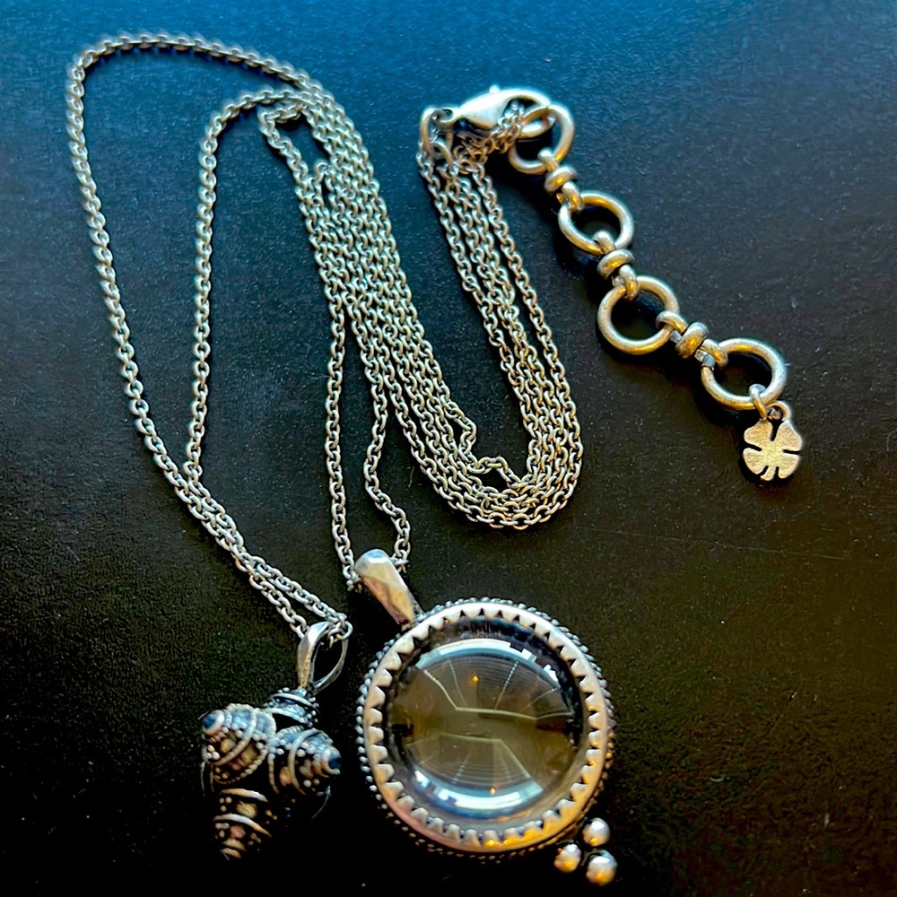 Lucky brand of 18” magnifying necklace